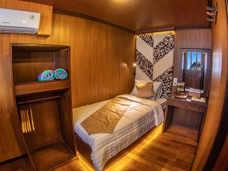 Standard Single Cabin - Image 1